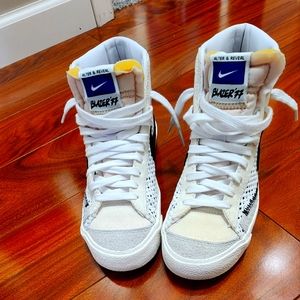 Nike blazers 5.5Y equal to a women's size 7